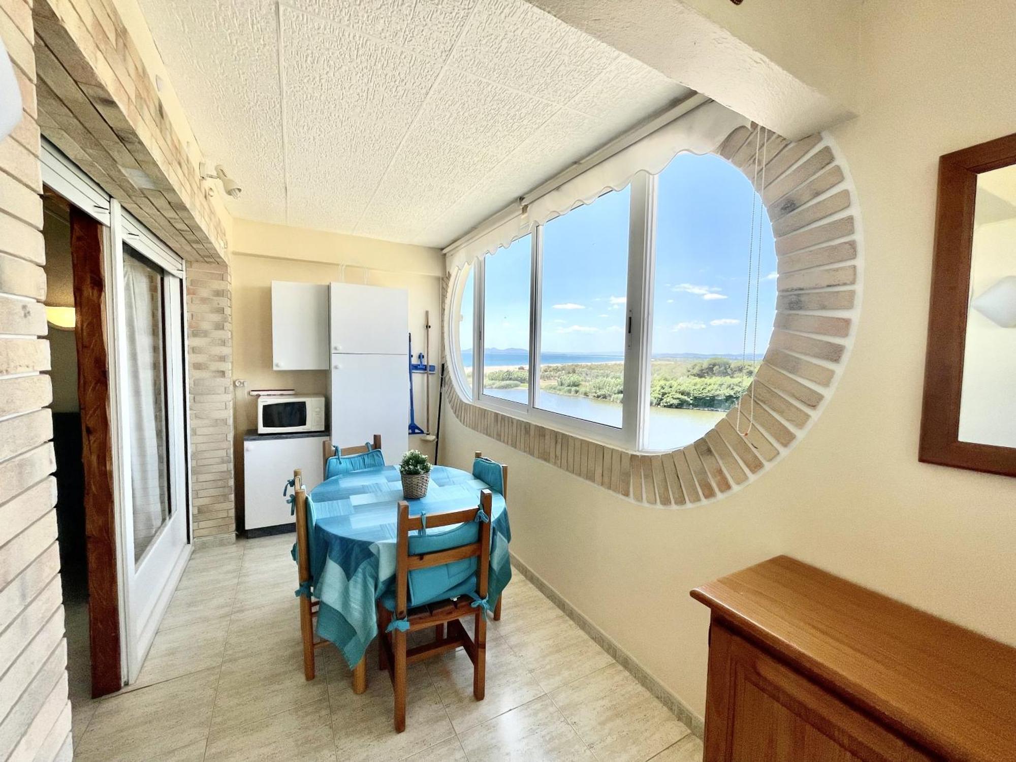33Apartamento Soleado De Dos Habitaciones Empuriabrava Luaran gambar